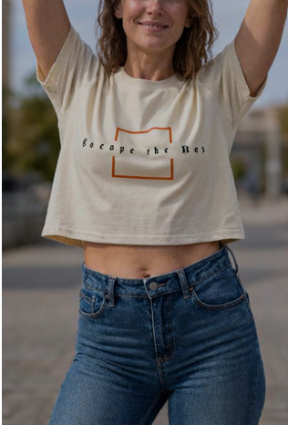 Tropical Escape Cropped Tee